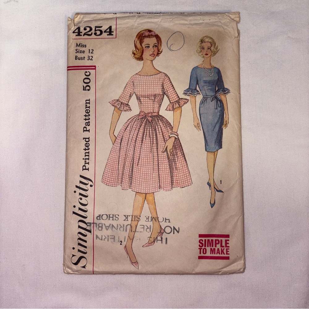 Vintage early 60’s Simplicity patterns S4254 size 12 dress